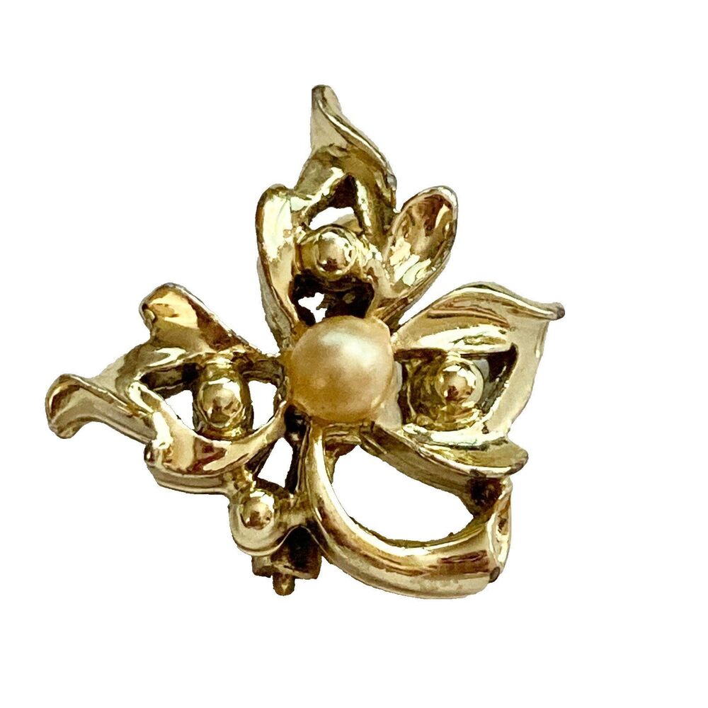Vintage Pearl Shamrock Lapel Pin Brooch Gold Tone Irish Celtic St. Patricks Day